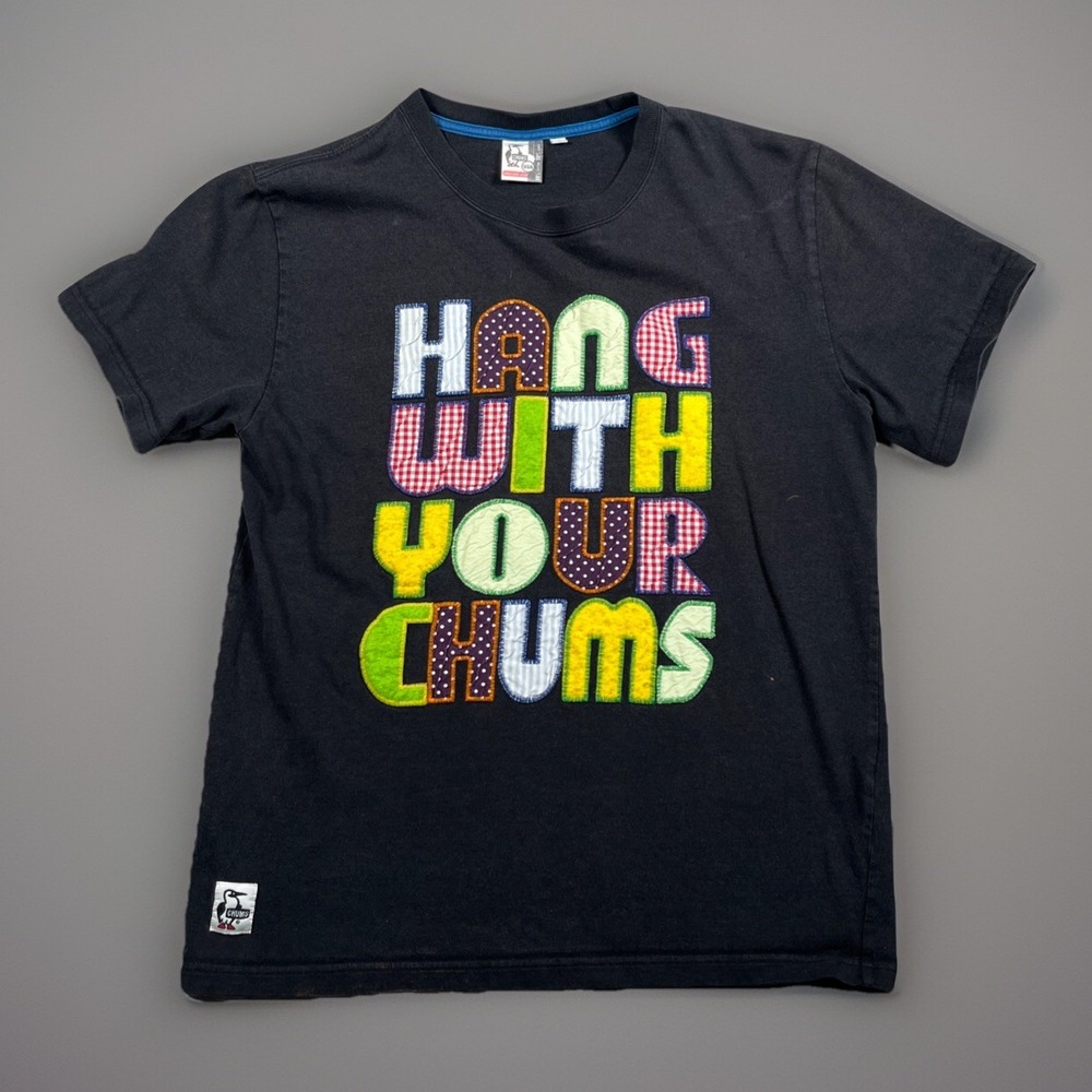 Chums Top Women M Black USA Made Tee Shirt Hang With Your Chums Vintage Designer